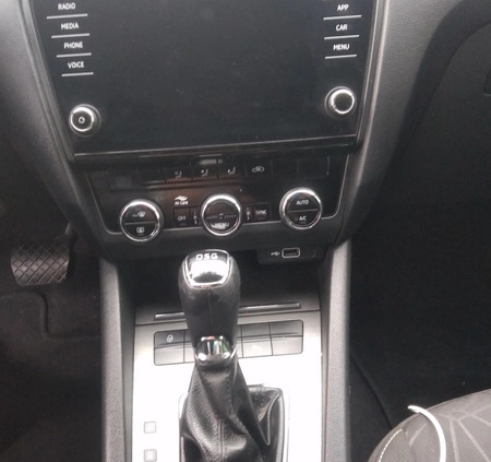 Skoda Octavia cena 50000 przebieg: 63000, rok produkcji 2018 z Toruń małe 92